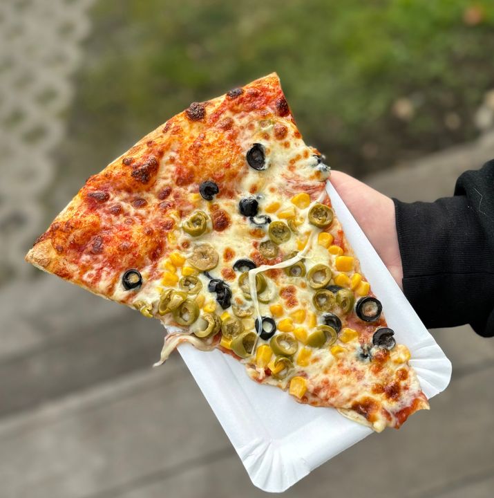 Trojuholník pizze 3+1 zdarma do 17:00