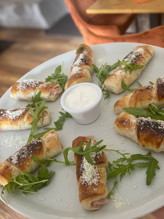Pizza rožky + omáčka zdarma