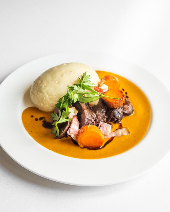 Hlavné jedlo z a la carte + nealko nápoj